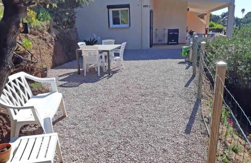 Porticcio Apartamento | Soleil Topaze - 68 m2 - Terrasse - Jardinet - Transats - Vue mer panoramique sur toute la baie