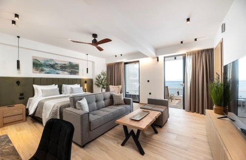 Kos Apartamento | SoleLuna 1-On the Beach-Hot Tub-Smart Home