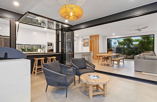 Casuarina Casa | Solis - Luxury Casuarina House