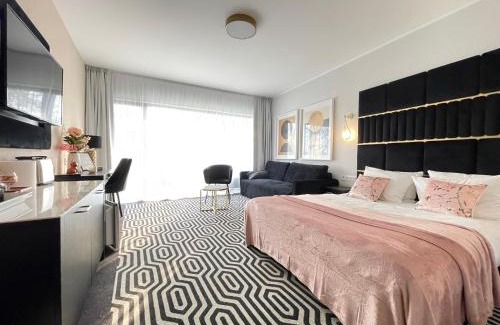 Dzielnica Uzdrowiskowa Apartamento | Solne Apartamenty A033 z klimatyzacją i ogrodem Solny Resort