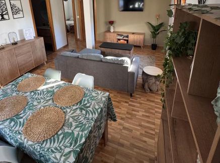 Vigo Casa | SOLPOR - Casa rural completa con garaje