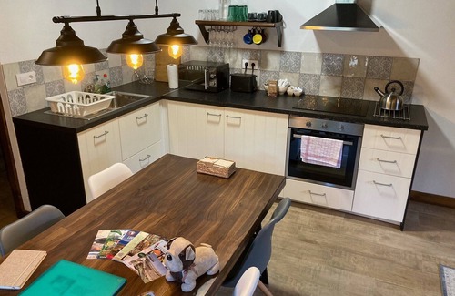 A Pontenova Cabaña | Solpor - Luxury One Bed Cottage in Lugo Province