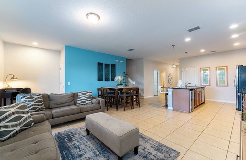 Loughman Casa | Solterra Sunshine Villa townhome with private pool in a resort setting.