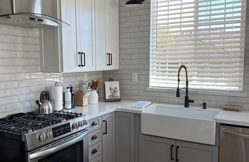 Buellton Cabaña | Solvang/Buellton area holiday/ vacation upscale Rental w/ patio, grill