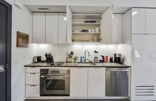 Downtown San Francisco Apartamento | SoMa Studio w/ Office by Anyplace - 10765