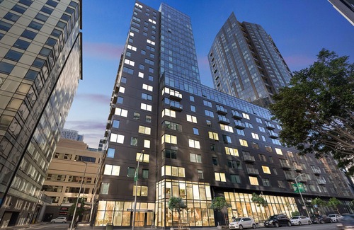 Downtown San Francisco Apartamento | SoMa Studio w/ Office by Anyplace - 10765