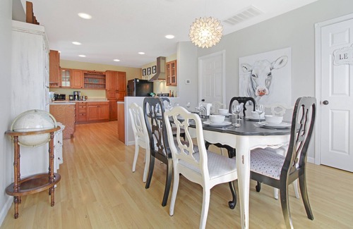 McMinnville Casa | Something Blue- Because You Deserve It!
