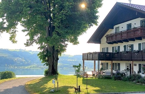 Oberhofen am Irrsee Apartamento | Sommerholz - Roiderhof am Irrsee