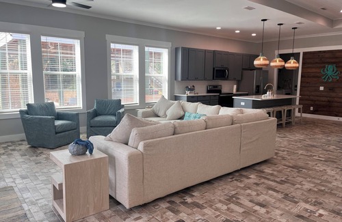 Miramar Beach Casa | Son of a Son of a Sailor! 3-bedroom house in Panama City Beach in-ground pool.