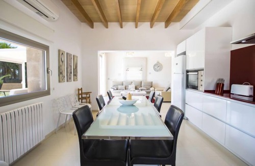 Maria de la Salut Casa | Son Perot by Interhome