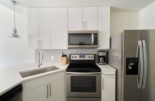 Rutledge Hill Apartamento | Sonder at LC SoBro | Lofted One-Bedroom Apartment