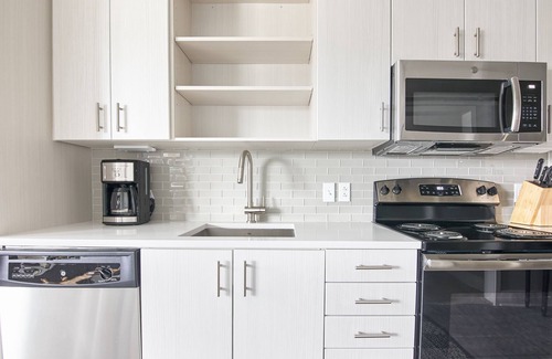 Hillsboro West End Apartamento | Sonder Belcourt | Queen Studio Apartment