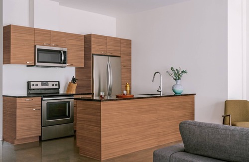 International District Apartamento | Sonder Penny Lane | Two-Bedroom Apartment w/ Balcony