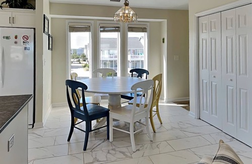 Surf City Casa | Song of the Sea | Pet-Friendly, Ocean Views