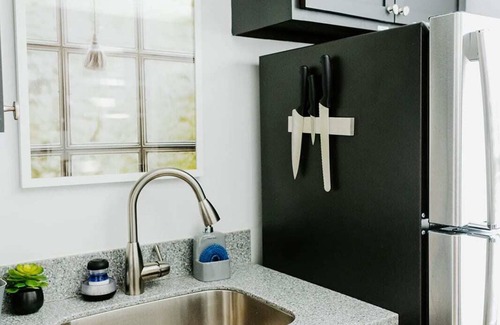 Edgehill Apartamento | Songwriter's Suite: Luxe Music Row Stay!