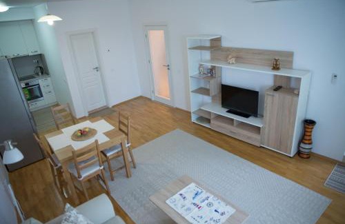 Saints Constantine and Helena Apartamento | Sonia Apartment