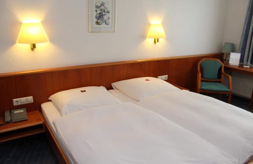 Leinfelden-Echterdingen Hotel | Sonne