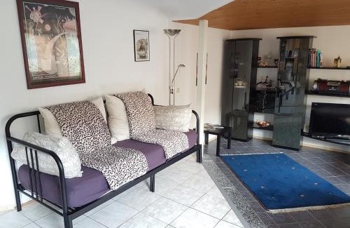 Bad Ditzenbach Apartamento | Sonnenbühl Inn Suite & Garden an den Thermen '35C'