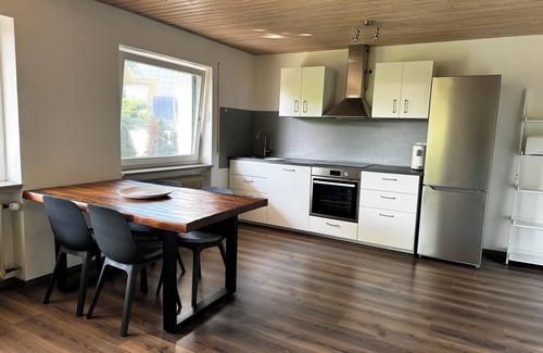 Kohlstetten Apartamento | Sonnendurchflutete Ferienwohnung im Herzen der Schwäbischen Alb