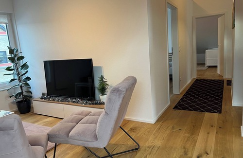 Freudenstadt Apartamento | Sonnenhalde panoramic view, new building and quiet location.