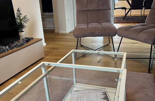 Freudenstadt Apartamento | Sonnenhalde panoramic view, new building and quiet location.