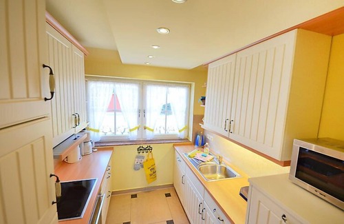 Gross Zicker Apartamento | Sonnenkliff by Interhome
