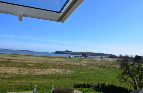 Gross Zicker Apartamento | Sonnenkliff by Interhome