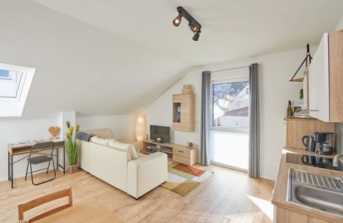 Bernkastel-Kues Apartamento | Sonnenufer I im OG - Sonnenufer Apartment und Moselwein
