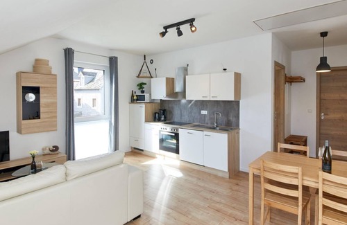 Bernkastel-Kues Apartamento | Sonnenufer I im OG - Sonnenufer Apartment und Moselwein
