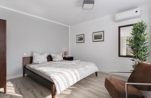 Strehlen Apartamento | Sonnige Tage in Dresden