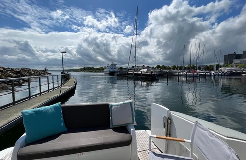 Dusternbrook Alquiler De Eote | Sonnige Yacht Boot Ein Ferienhaus auf dem Wasser