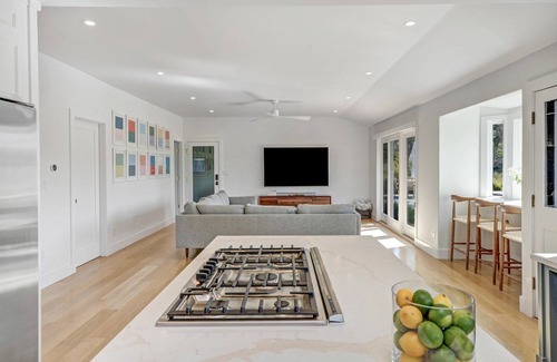 Fetters Hot Springs-Agua Caliente Casa | Sonoma Hilltop Estate with 3 Bedrooms and Pool - Includes Wine Tasting Passport