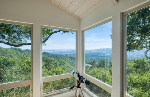 Sonoma Casa | Sonoma Skyhouse by AvantStay Pool Sauna Hot Tub Stunning Valley Views