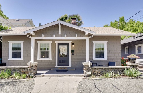 Santa Rosa Cabaña | Sonoma Wine Country Cottage w/ Patio + Fire Pit!