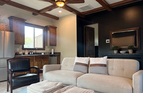 Desert View Casa | Sonoran Hiking Trails 2 Room Casita w Mountain Views borders National Preserve