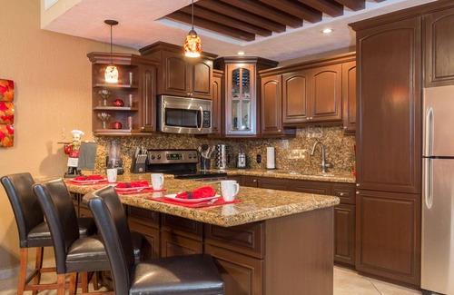 Bella Vista Condominio | Sonoran Sky 1106 Provincial 1 BR Ocean View Condo