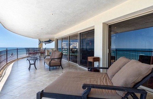 Bella Vista Condominio | Sonoran Sky Resort 410 Vacationer's Dream Getaway Ocean Front Condo
