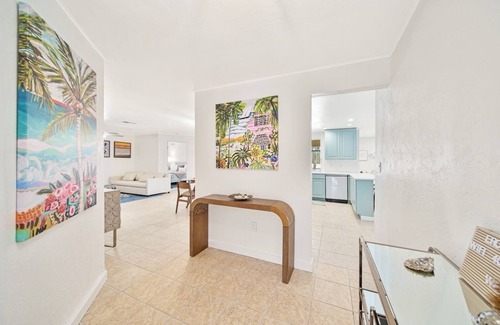 East Rocks Casa | Sooner Beach Escape: Cute Pool Home in East Rocks