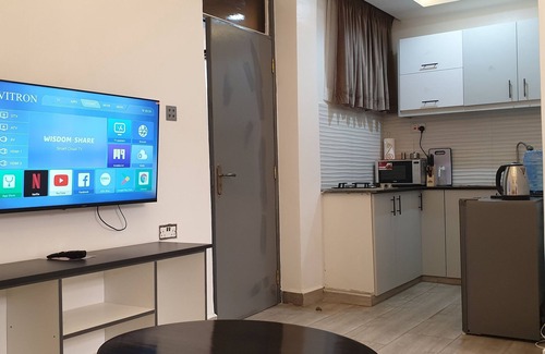 Naivasha Apartamento | Soothing studio with WiFi in charming villa view estate,moi south lake.naivasha