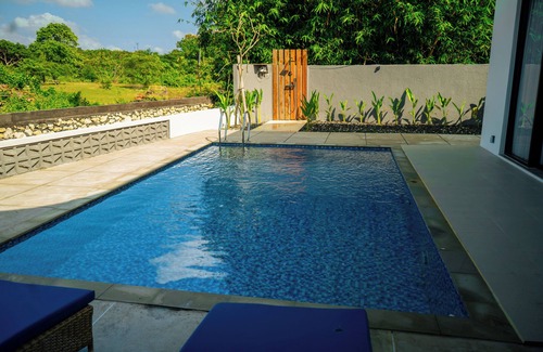 Bukit Villa | Soothing villa with AC in charming Badung