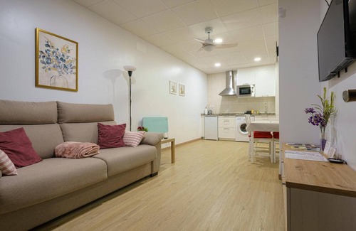 Burela Apartamento | Sophie Apartments 'Mediano' with private terrace and Wi-Fi