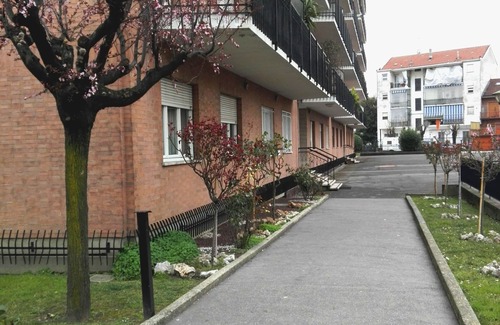 Vittoria Apartamento | SOPHIE HOME brand new near Juventus Stadium