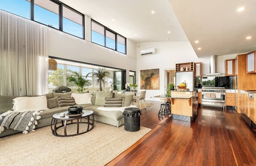 Byron Bay Apartamento | Sophie's Place Luxury meets Relaxation - Byron Bay Central Penthouse