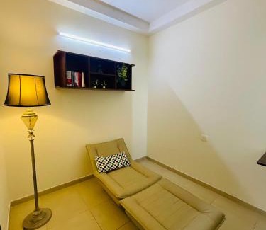 Bengaluru Apartamento | Sophisticated 2bhk in Bhartiya city near manyata tech park