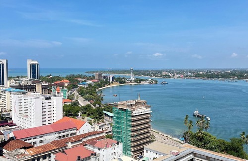 Kisutu Apartamento | Sophisticated 4-Bed Central Business District Retreat with City Views