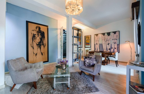 Financial District Apartamento | Sophisticated Apt at famous fashion designer home with balcony
