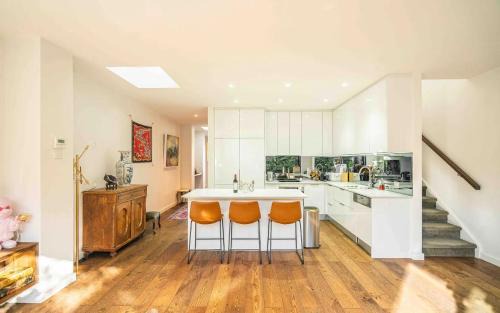 Toorak Casa | Sophisticated art deco in the heart of Toorak