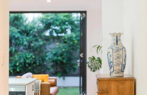 Toorak Casa | Sophisticated art deco in the heart of Toorak
