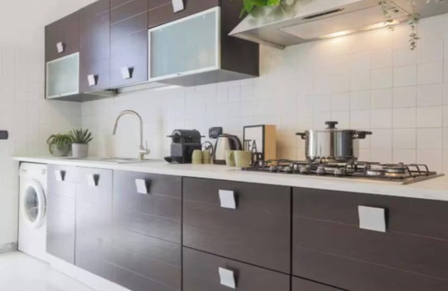 Central Station Apartamento | Sophisticated Comfort in Milan's Vibrant Center