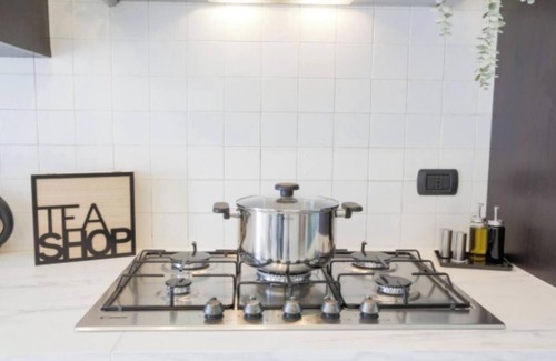 Central Station Apartamento | Sophisticated Comfort in Milan's Vibrant Center